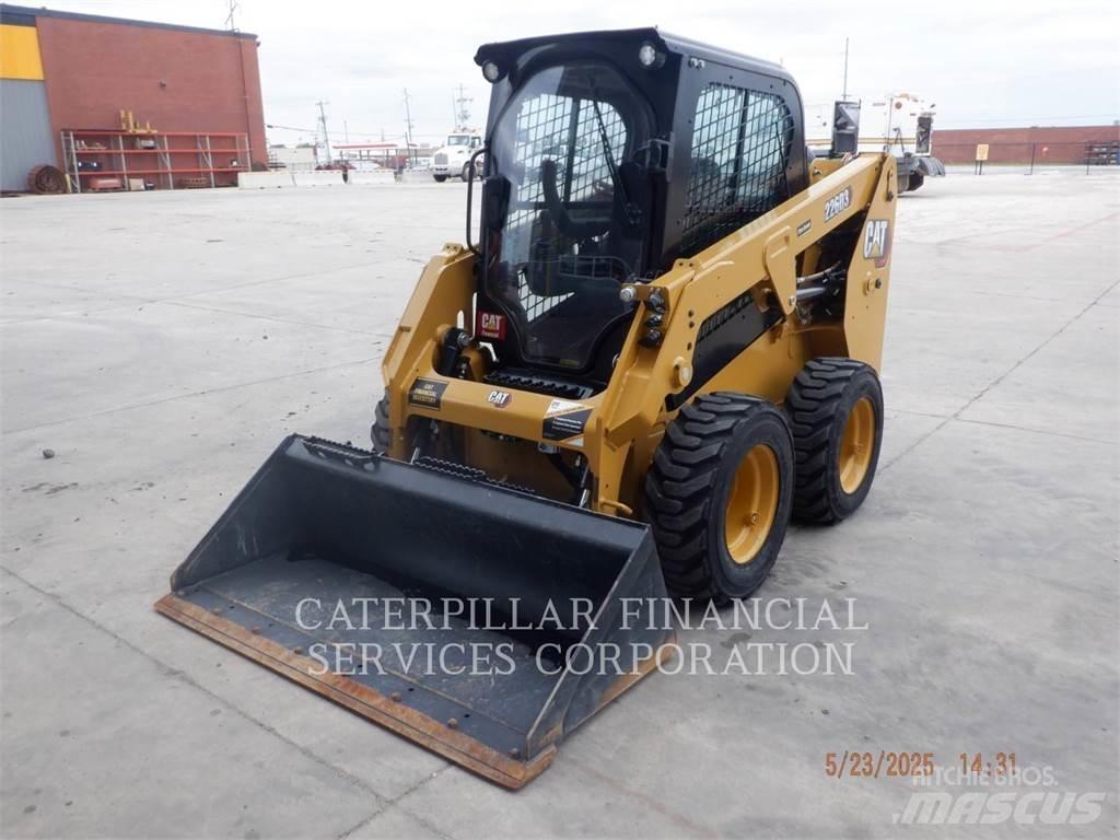 CAT 226D3 Kompaktlader