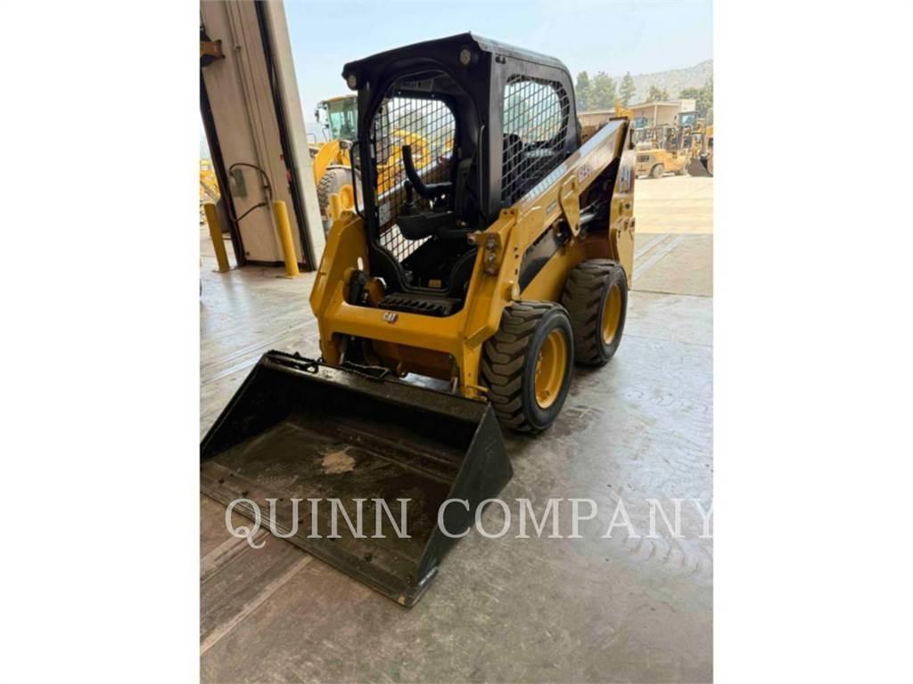 CAT 226D3 Kompaktlader