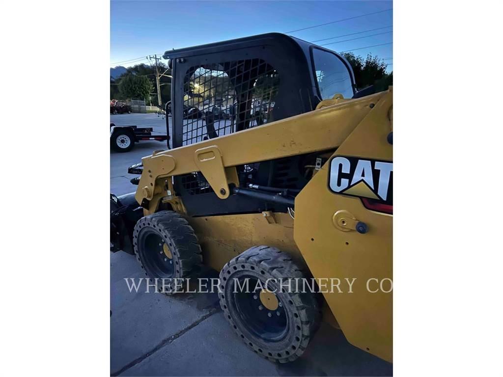 CAT 226D3 C1H2 Kompaktlader