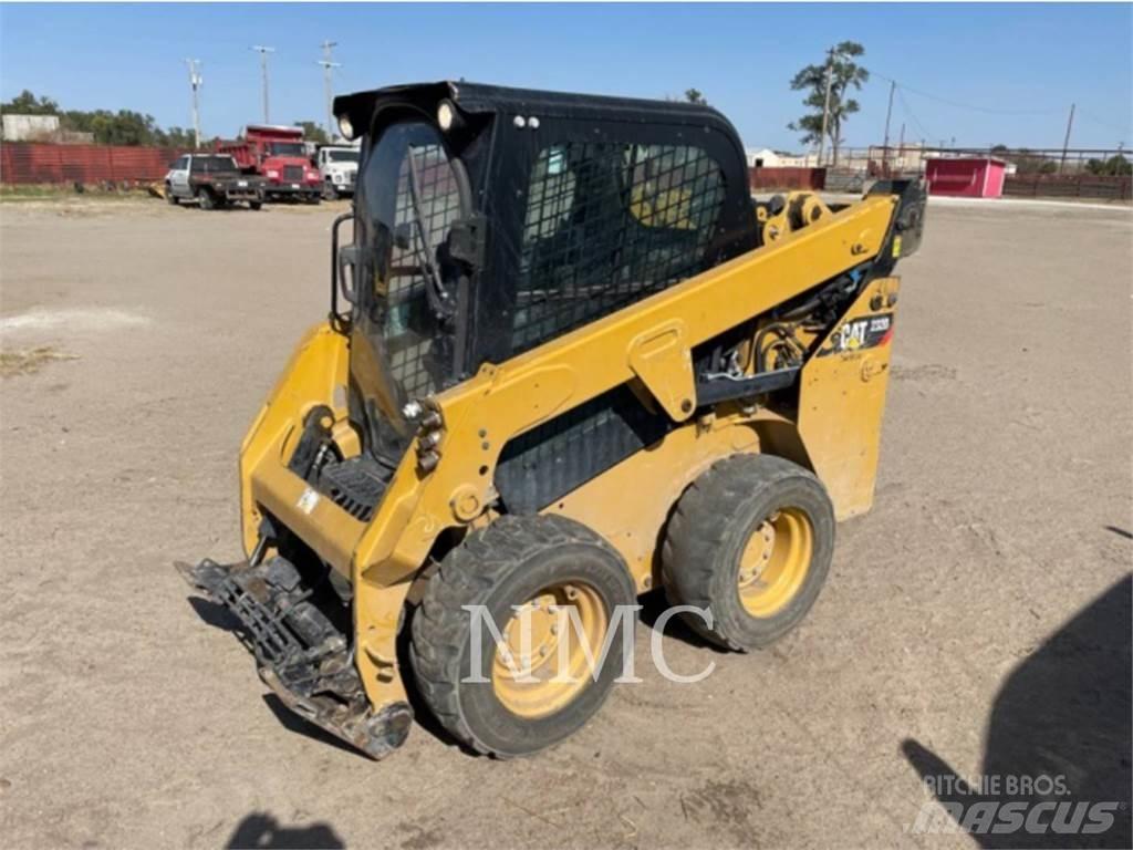 CAT 232D Kompaktlader