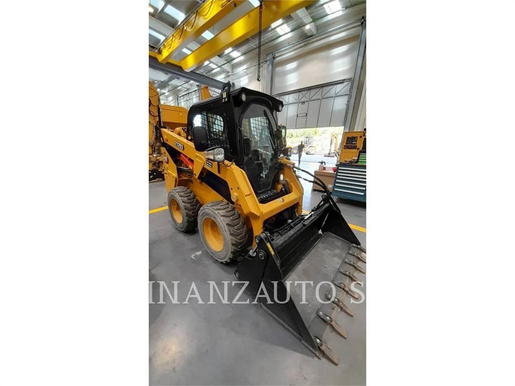 CAT 232D3 Kompaktlader