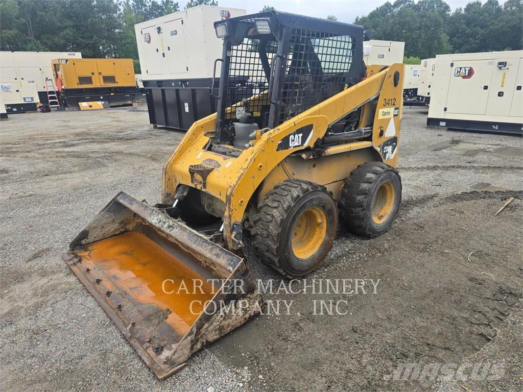 CAT 236 B SERIES 3 Kompaktlader