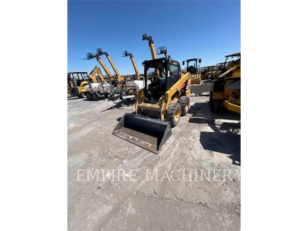 CAT 236D Kompaktlader