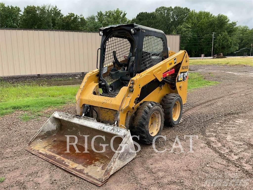 CAT 236D Kompaktlader