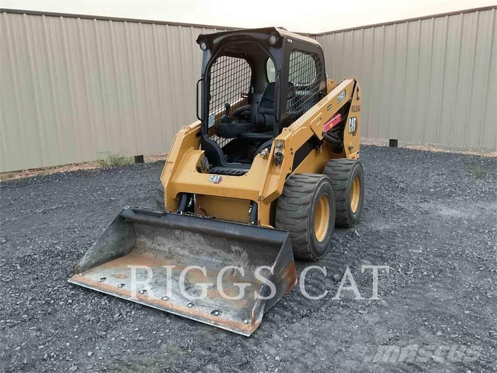 CAT 236D Kompaktlader