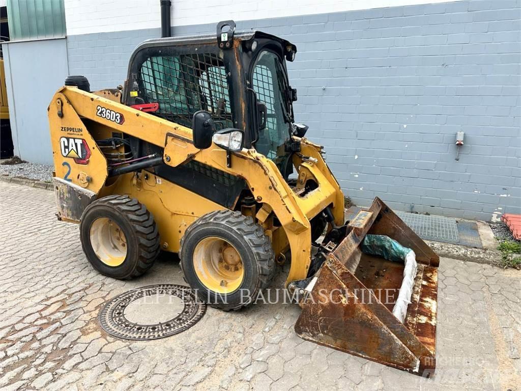 CAT 236D Kompaktlader