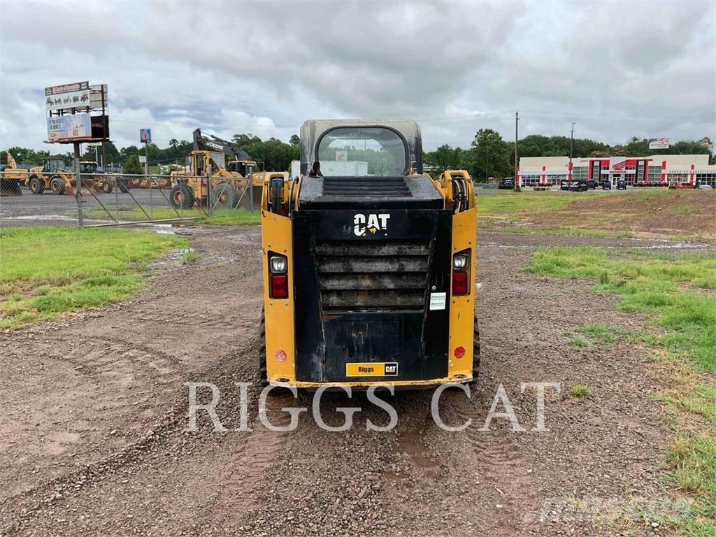 CAT 236D Kompaktlader