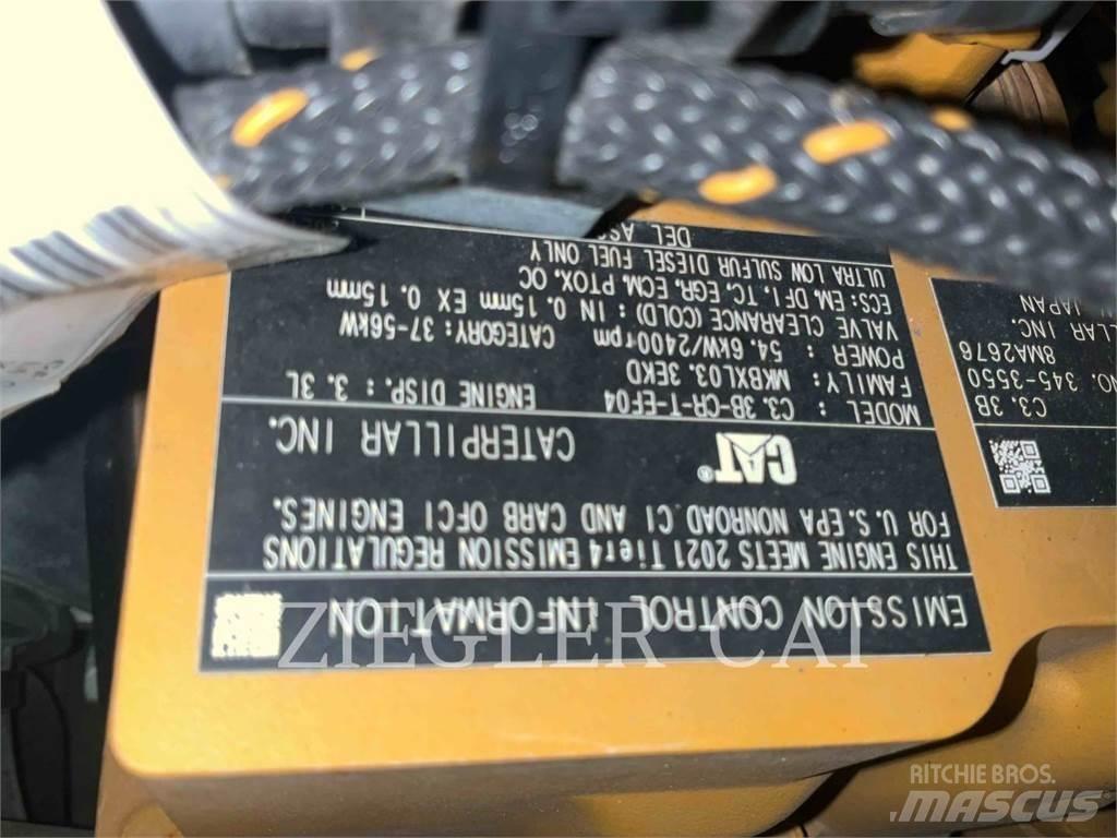 CAT 236D3 Kompaktlader
