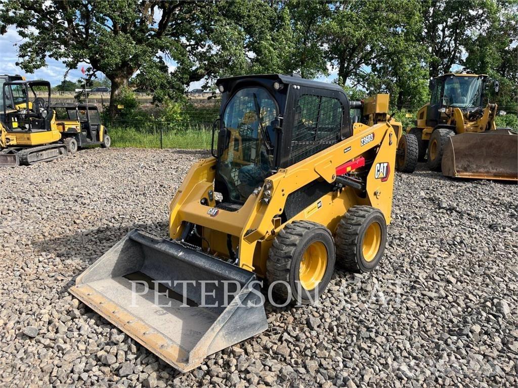 CAT 236D3 Kompaktlader