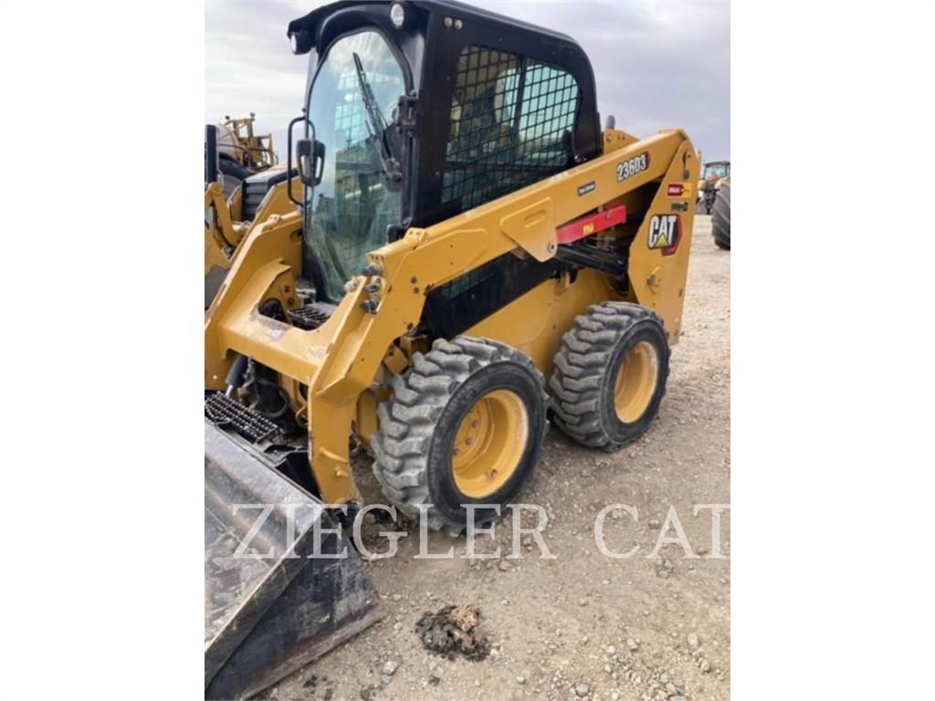 CAT 236D3 Kompaktlader