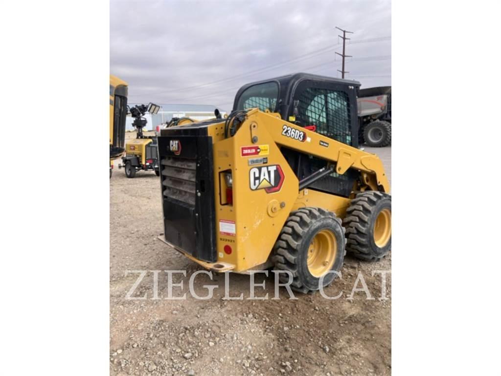 CAT 236D3 Kompaktlader