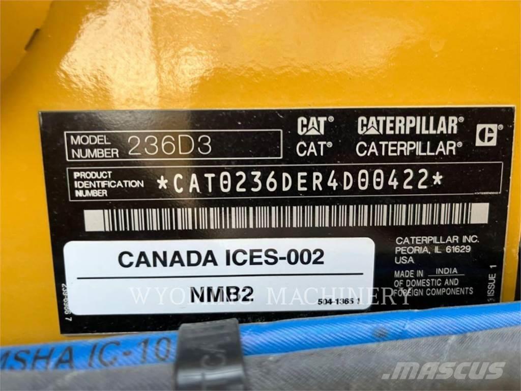 CAT 236D3 Kompaktlader