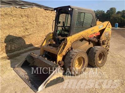 CAT 236D3 AQ Kompaktlader