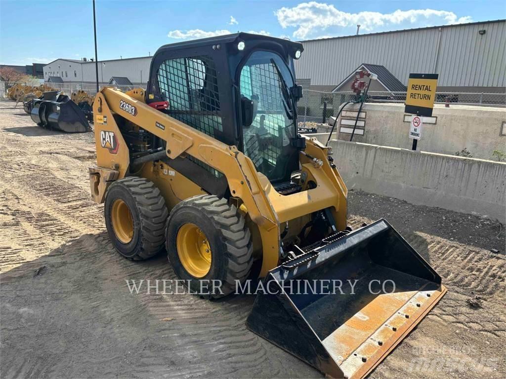 CAT 236D3 C3H2 Kompaktlader