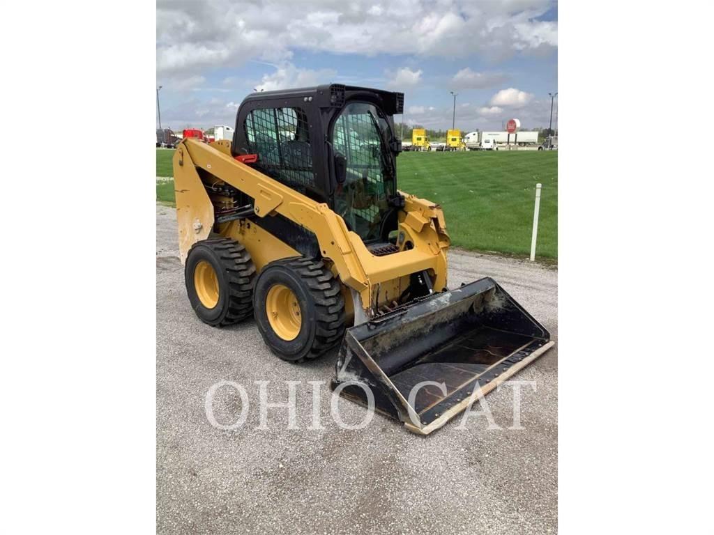 CAT 236D3 C3H2 Kompaktlader