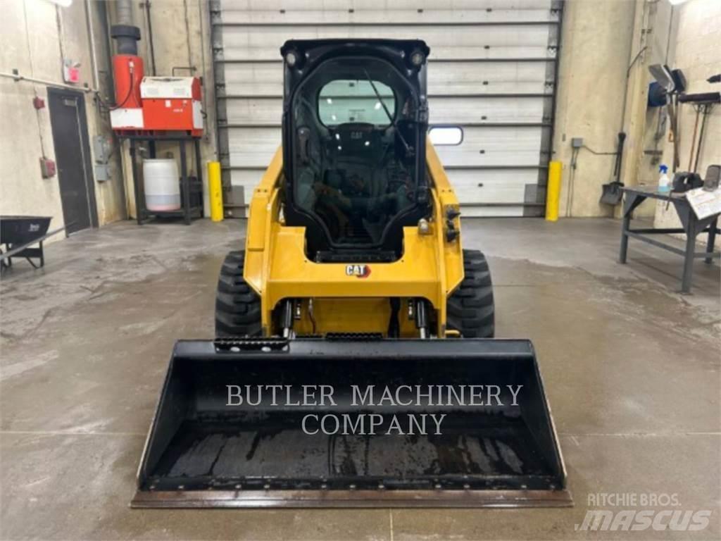 CAT 236D3 C3H2 Kompaktlader