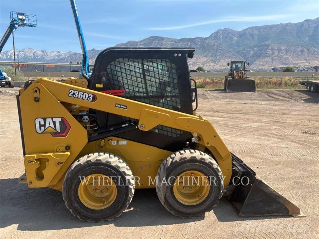 CAT 236D3 C3H2 Kompaktlader
