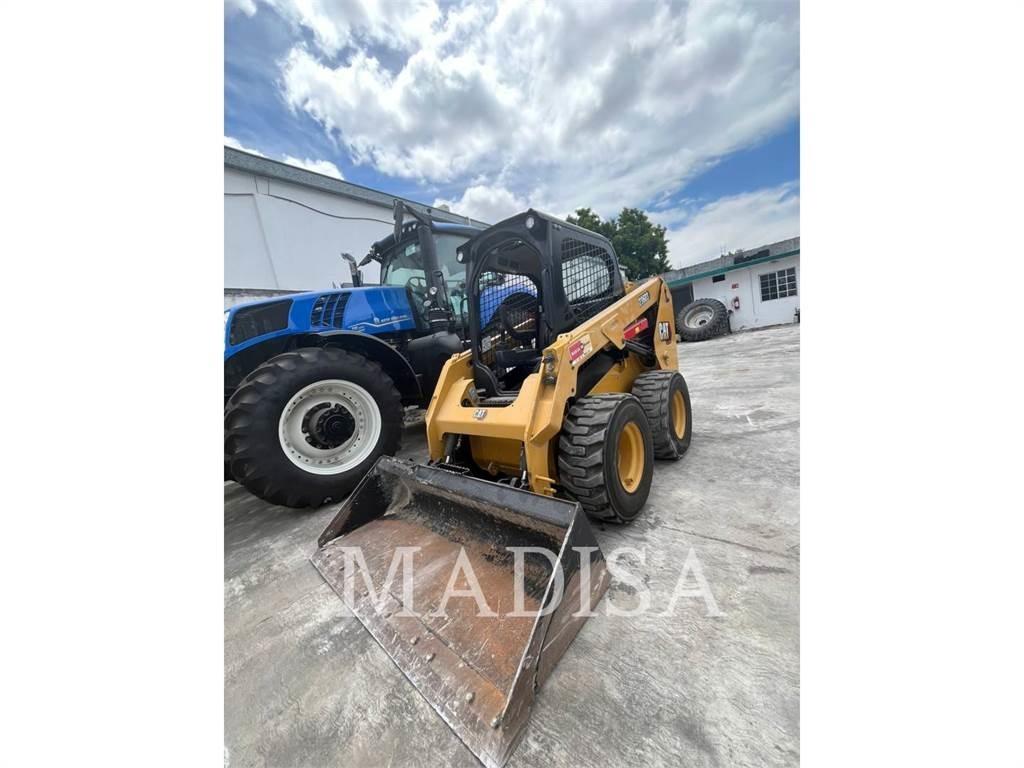 CAT 236D3LRC Kompaktlader