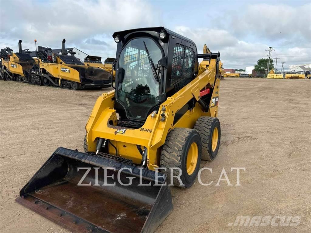 CAT 242D Kompaktlader