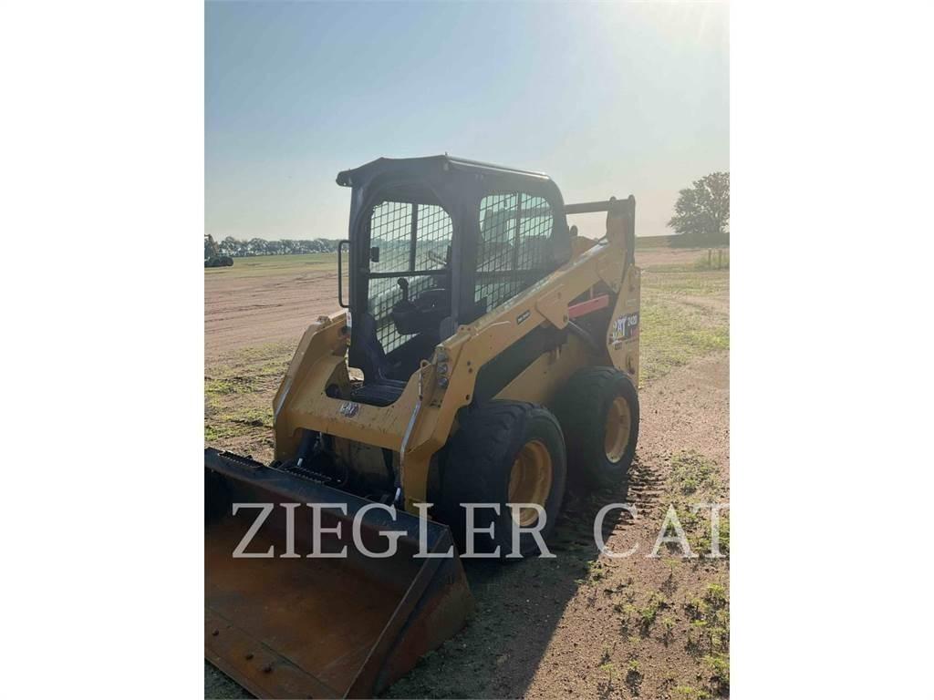 CAT 242D Kompaktlader