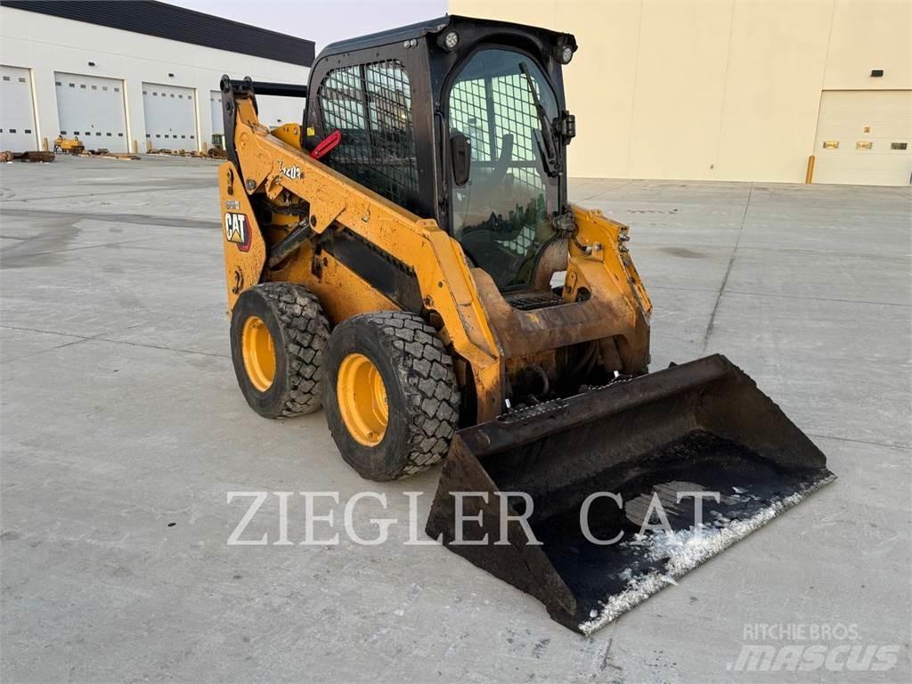 CAT 242D3 Kompaktlader