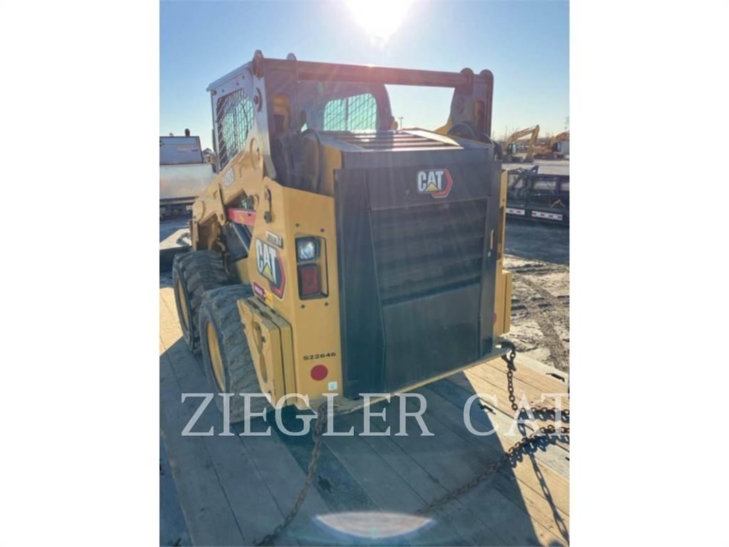 CAT 242D3 Kompaktlader