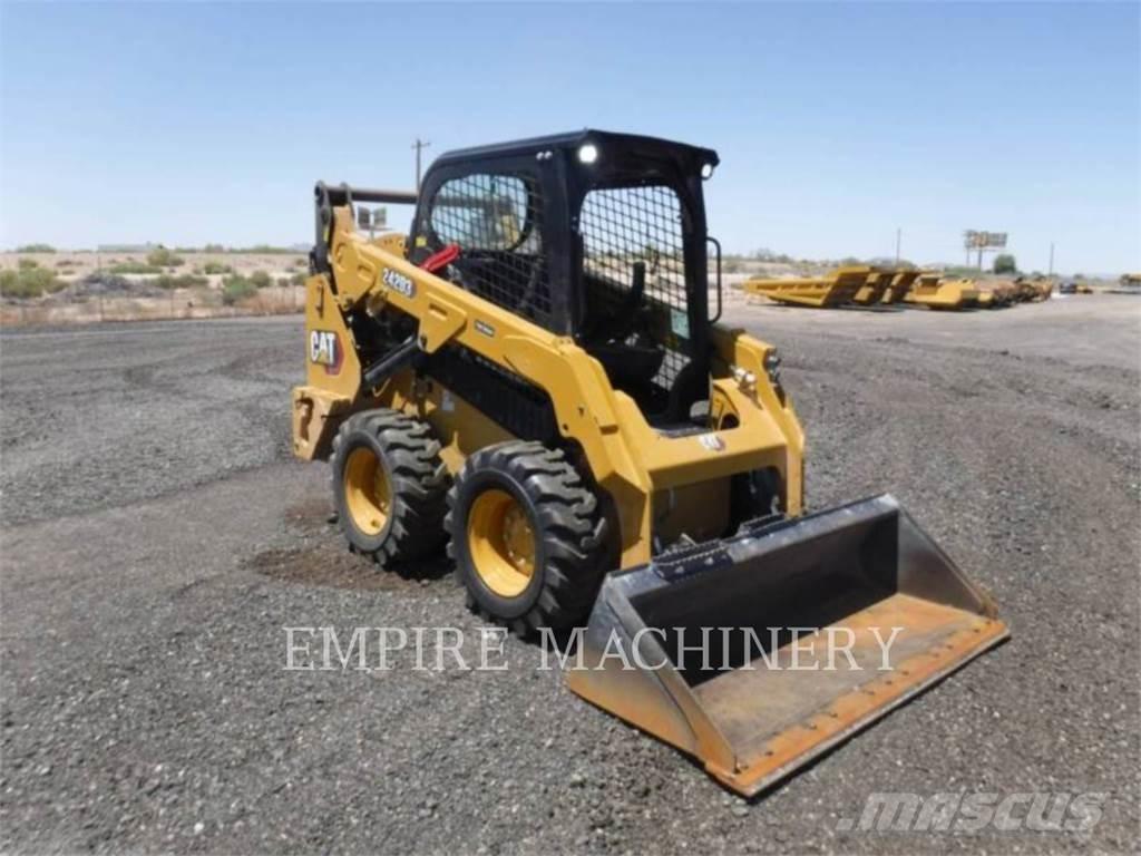 CAT 242D3 Kompaktlader