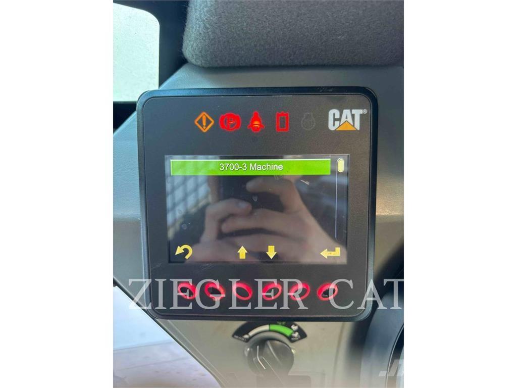 CAT 242D3 Kompaktlader