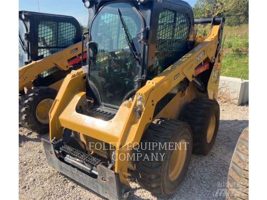 CAT 242D3STD2C Kompaktlader