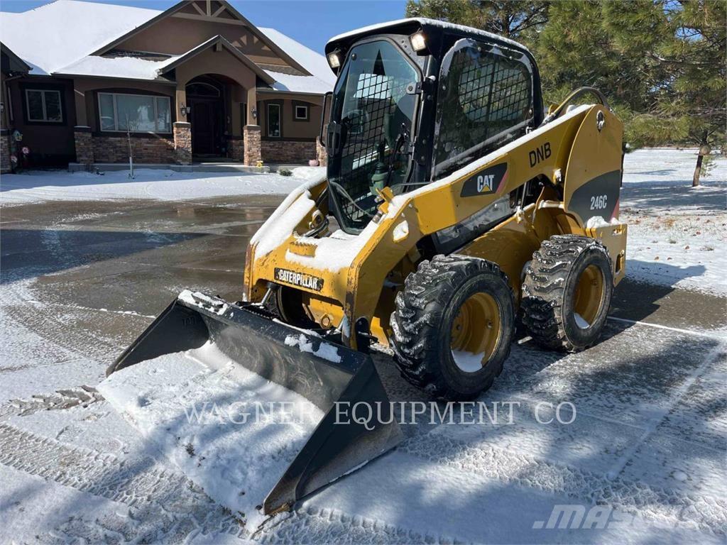 CAT 246C Kompaktlader