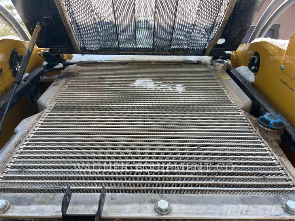 CAT 246C Kompaktlader