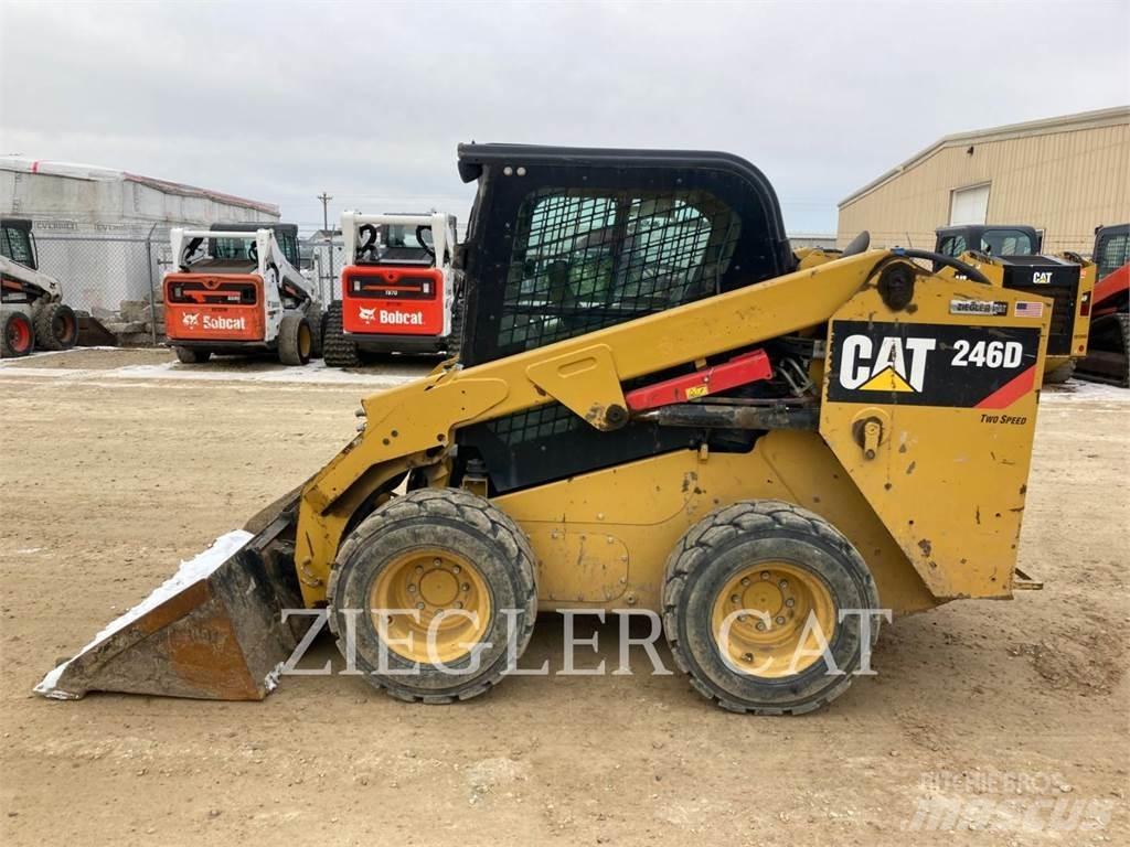 CAT 246D Kompaktlader
