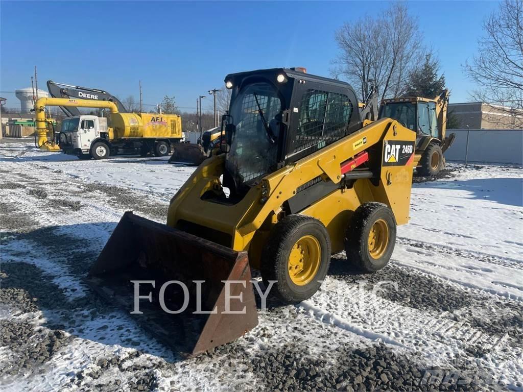 CAT 246D Kompaktlader