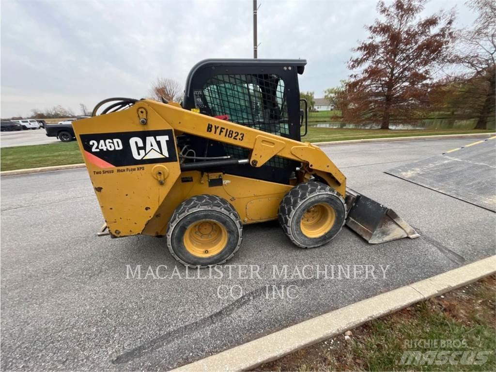 CAT 246D Kompaktlader