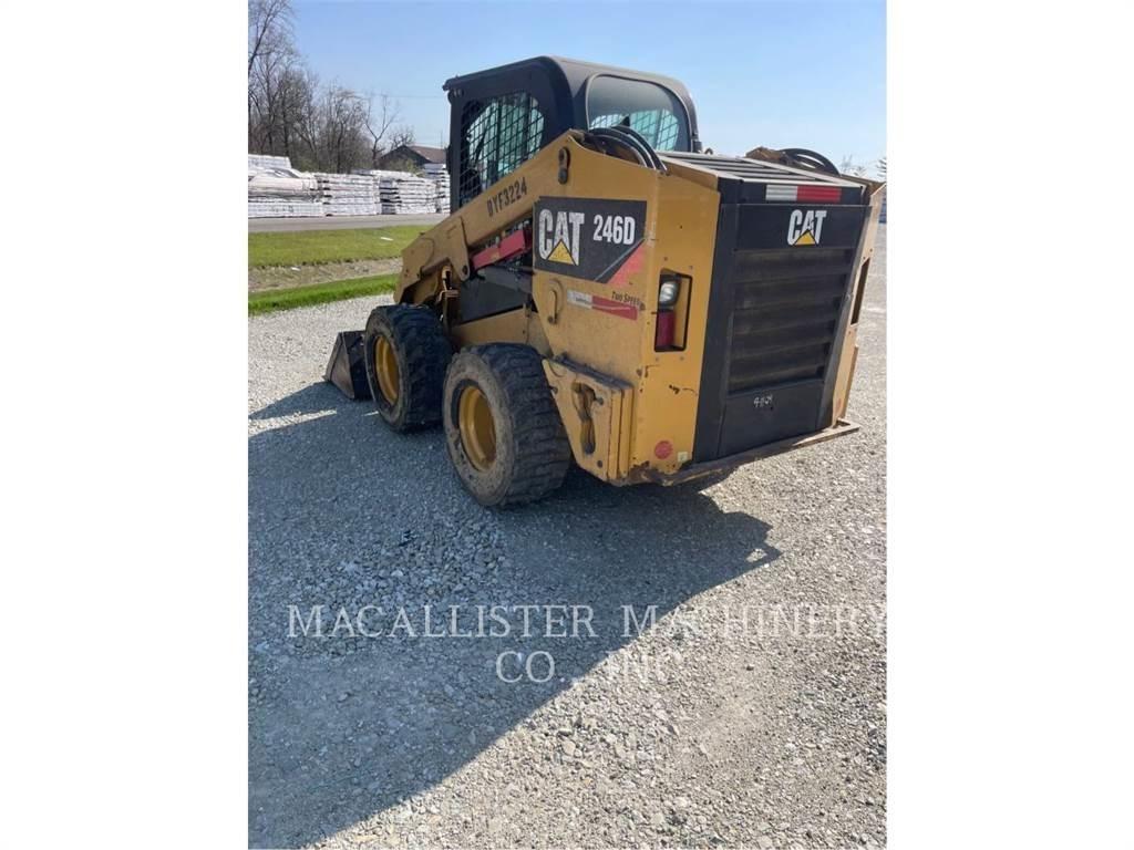 CAT 246D Kompaktlader