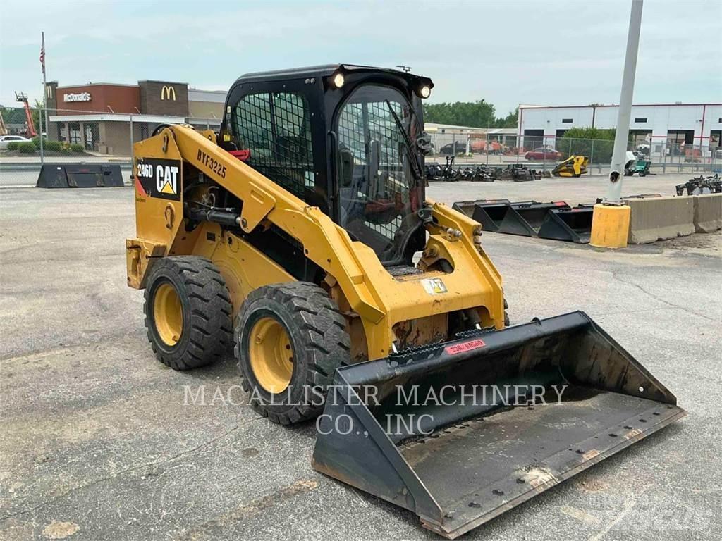 CAT 246D Kompaktlader