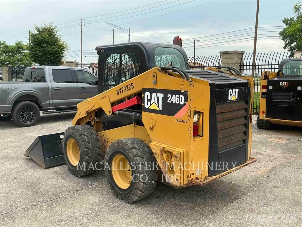 CAT 246D Kompaktlader