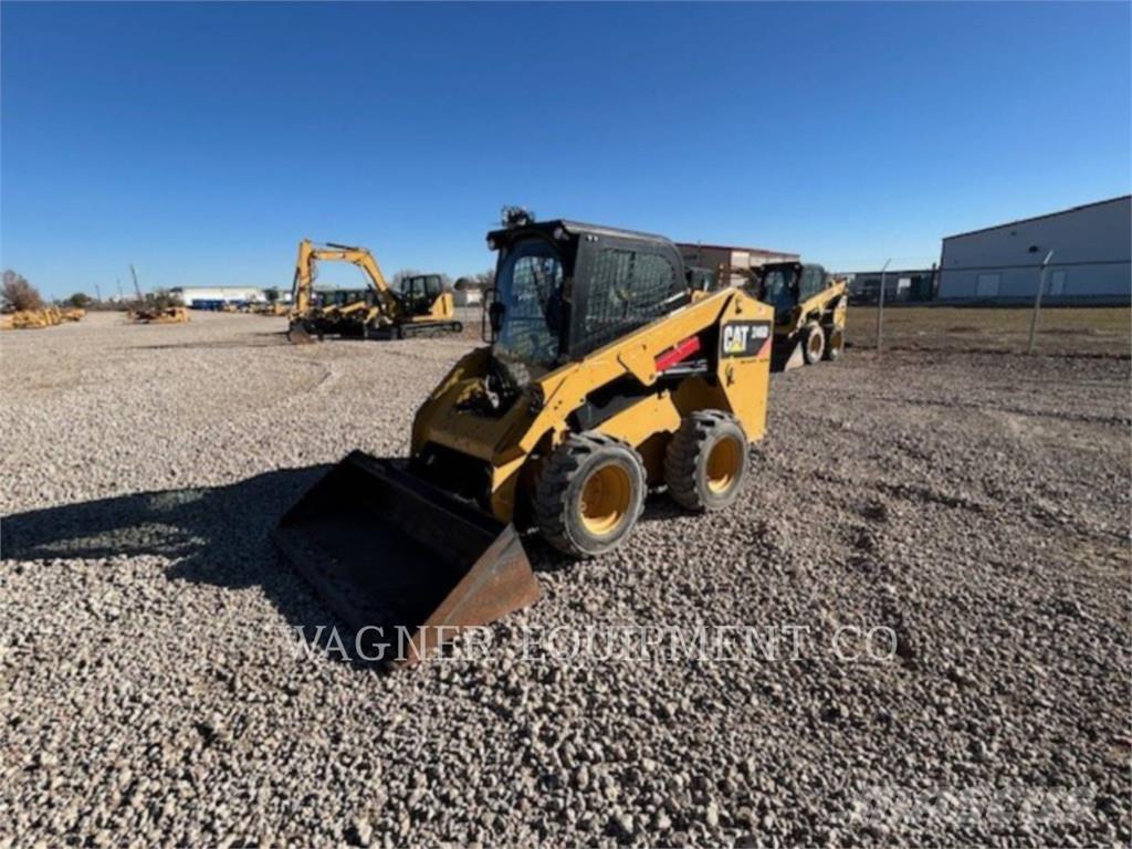 CAT 246D Kompaktlader