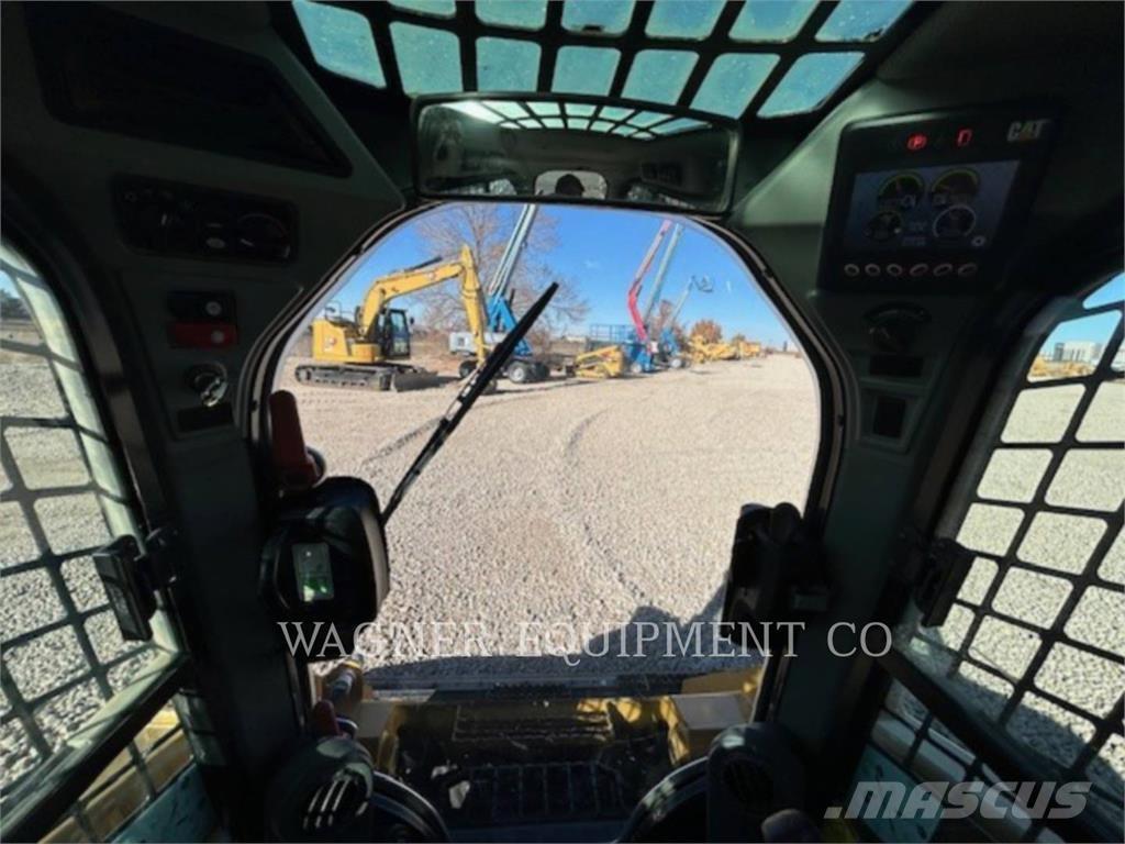 CAT 246D Kompaktlader