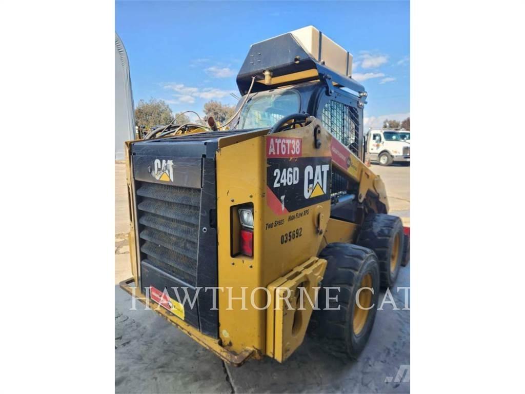 CAT 246D CBHF Kompaktlader