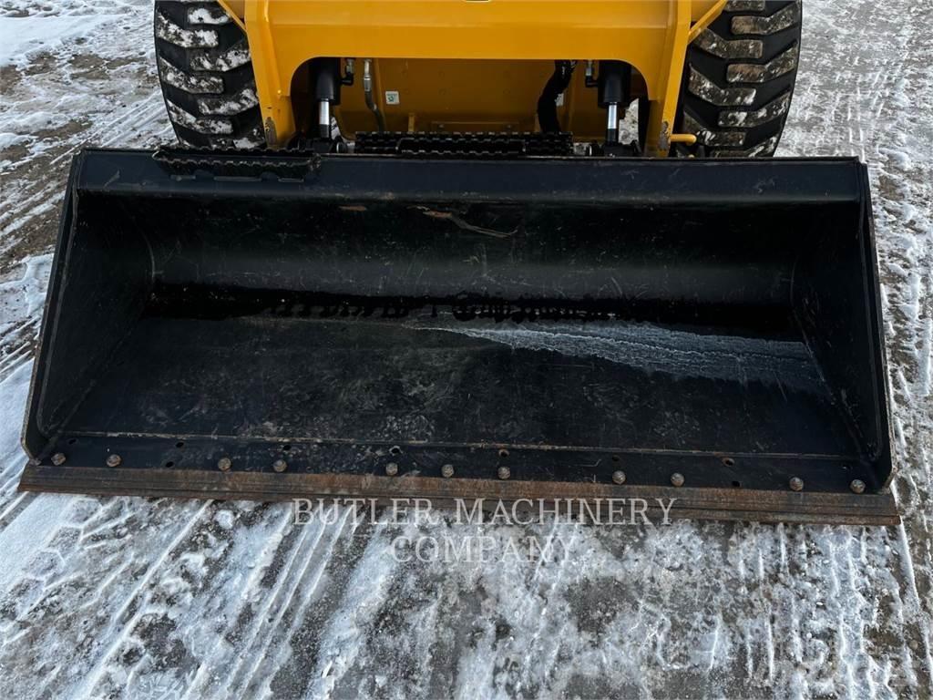 CAT 246D3 Kompaktlader