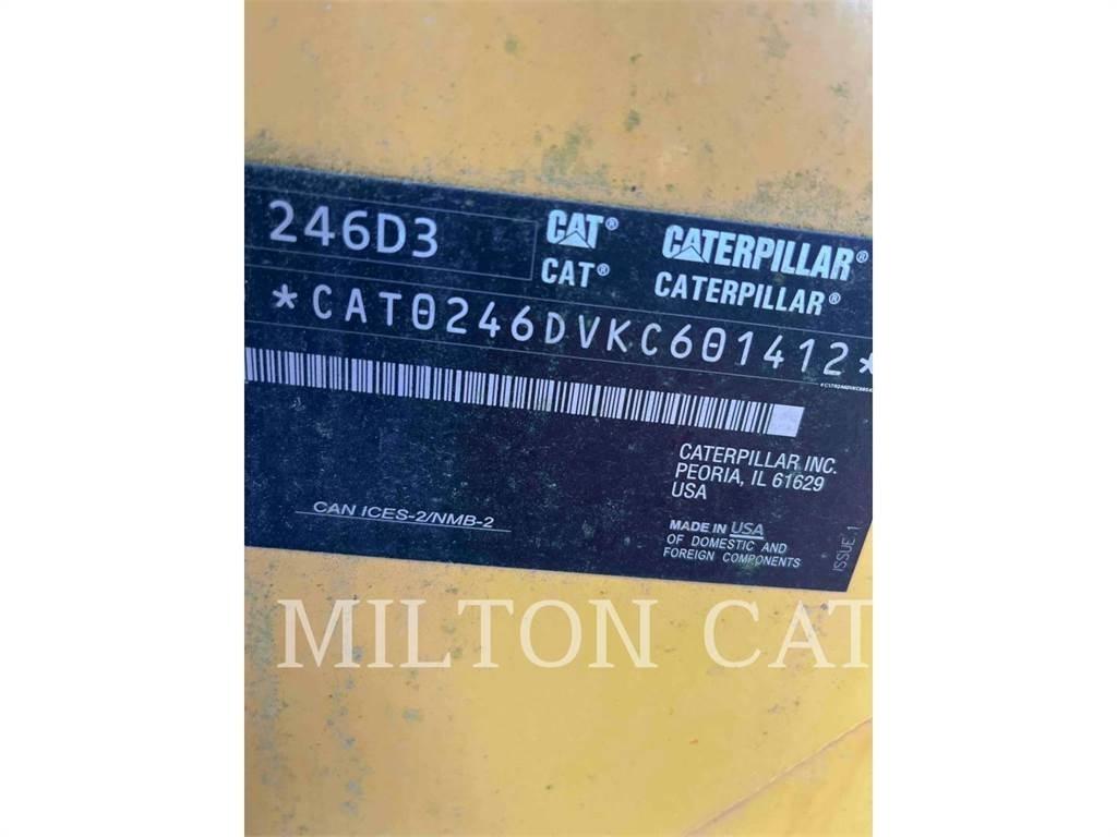 CAT 246D3 Kompaktlader