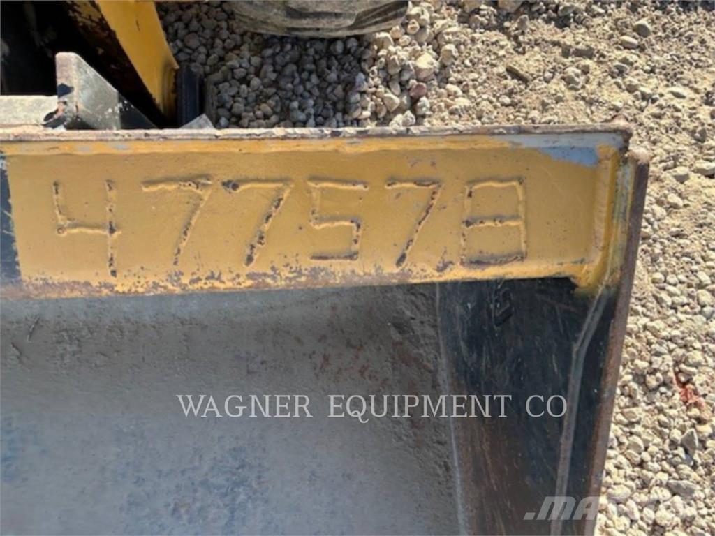 CAT 246D3 Kompaktlader