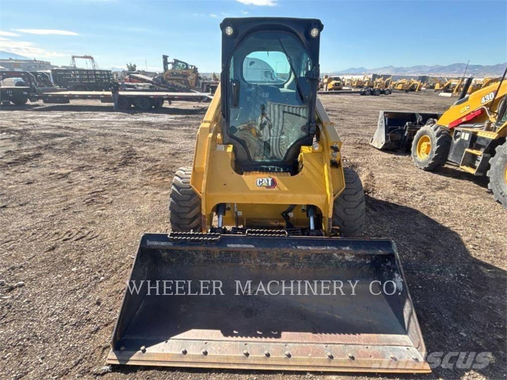 CAT 246D3 C3H2 Kompaktlader