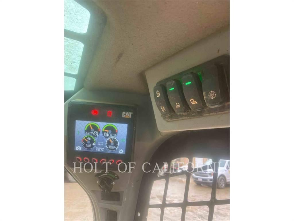 CAT 246D3 HF Kompaktlader