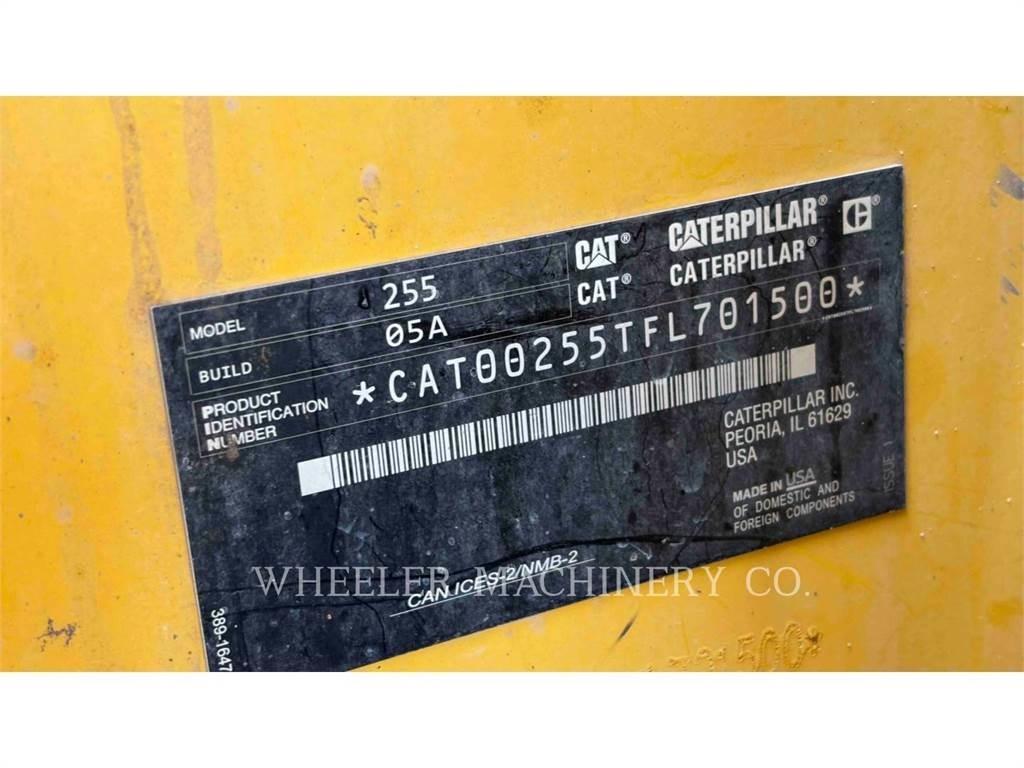 CAT 255 C3HF Laderaupen