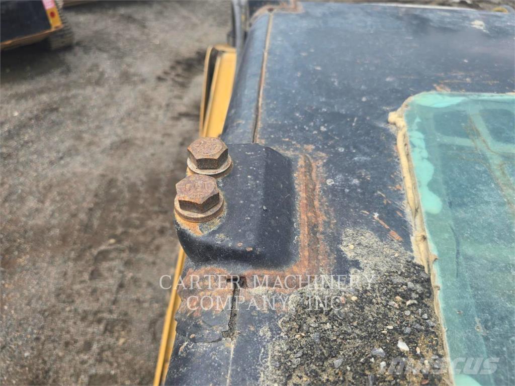 CAT 256 C Kompaktlader