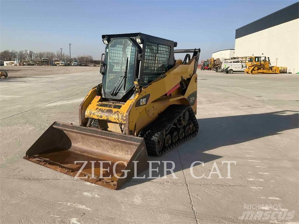 CAT 257B3 Laderaupen