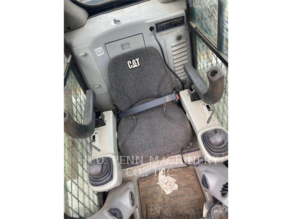 CAT 262 C Kompaktlader