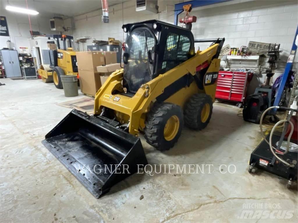 CAT 262D Kompaktlader
